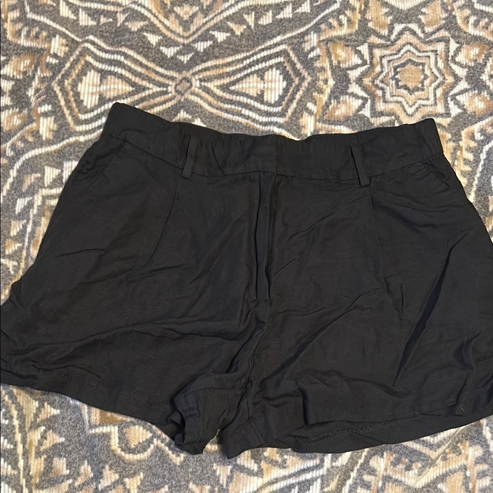 H&M Black Shorts with deep pockets